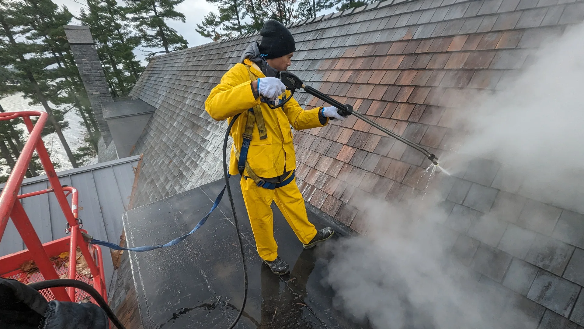 Power & Soft Washing